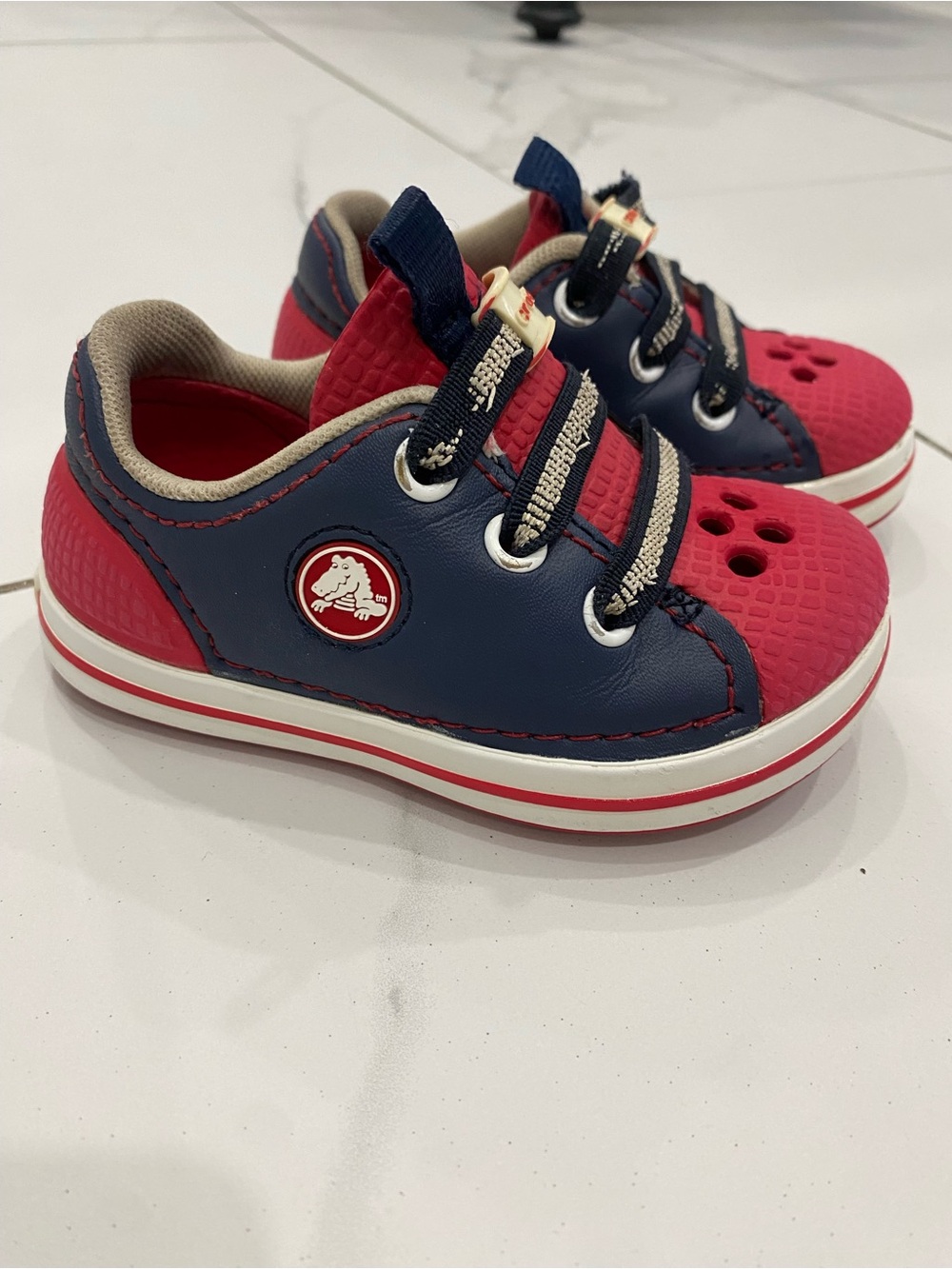 CROCS Toddler Navy and Red Casual Sneakers
